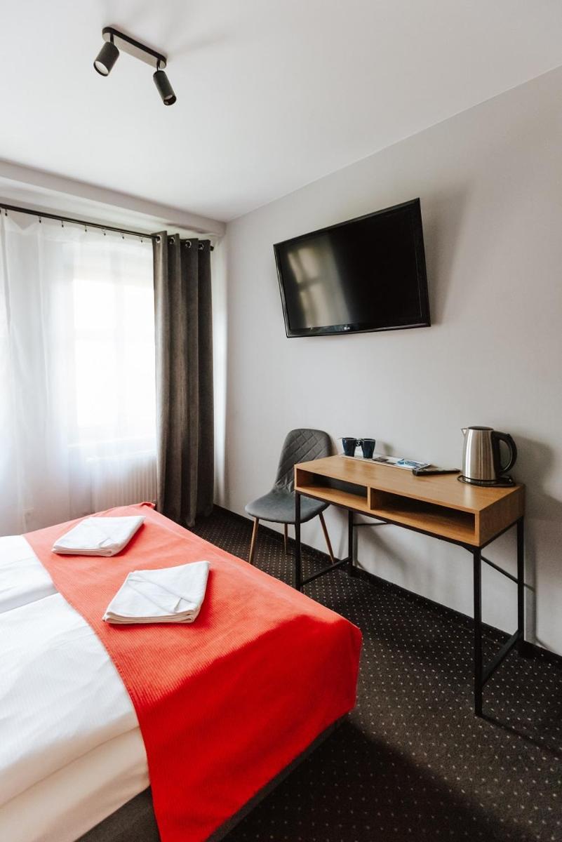 Boogie Deluxe Old Town 3*
