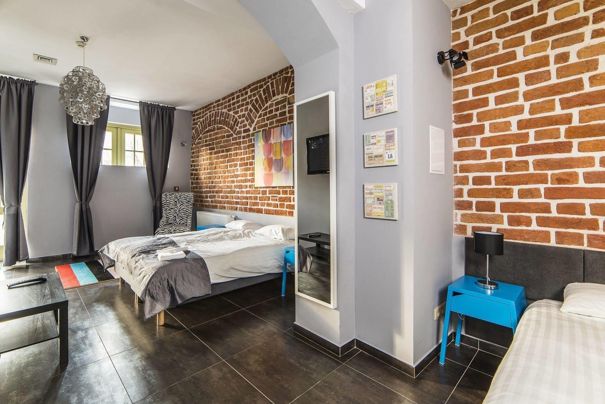 Boogie Deluxe Old Town Wroclaw